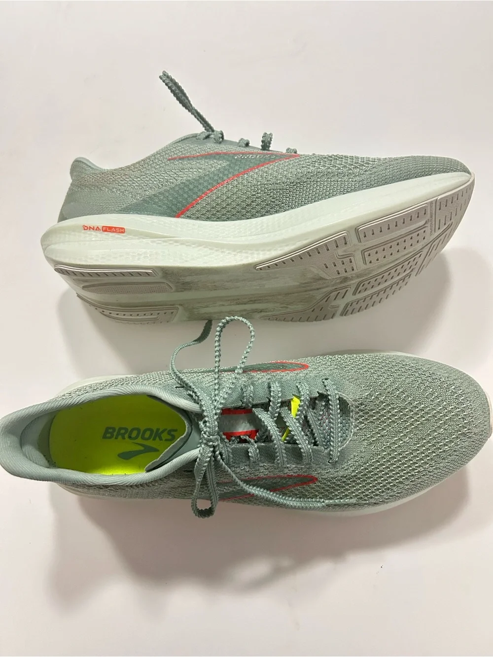 Brooks hyperion elite